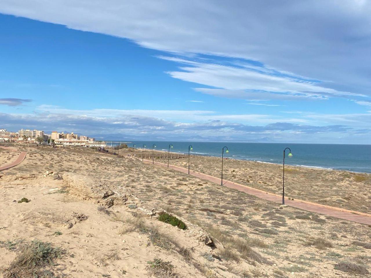Sea View Apartments Dunas De La Mata Torrevieja Exterior photo